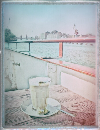 remembrance of Berlin III . 2002/2017 . pigment print - 10 Farben . Edition 5 . 40,5 x 30,4 cm