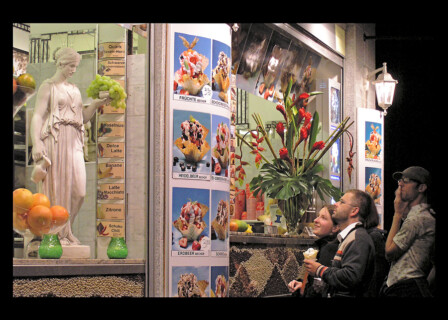 Verzauberungen IV . 2005-06 . pigment print - 10 Farben . Edition 5 . 50 x 70 cm